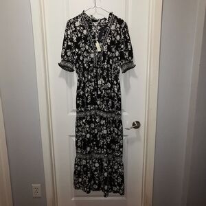 Max Studio Black and White Floral Tiered Maxi Dress